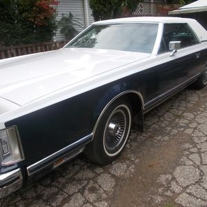 Meet your Posher, Chuck